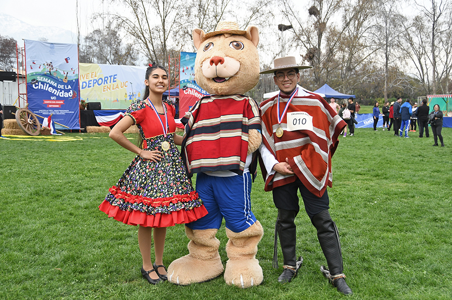 La Comunidad UC vuelve a zapatear en la Fiesta de la Chilenidad 2023