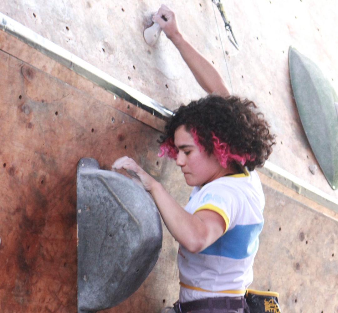 La UC se llena de gloria en el Campeonato Nacional Universitario de Escalada 