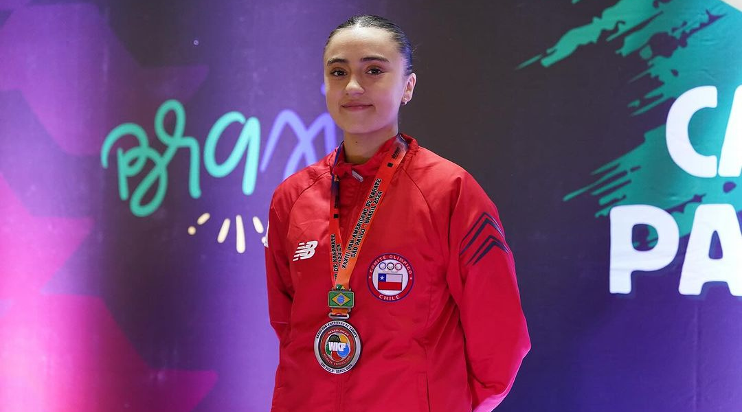 Isidora Gallo: estudiante de Astronomía UC y top 5 del karate mundial